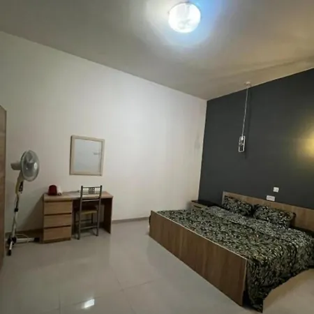 Sliema Spacious With Air-condition Self Check In And Self Check Out *