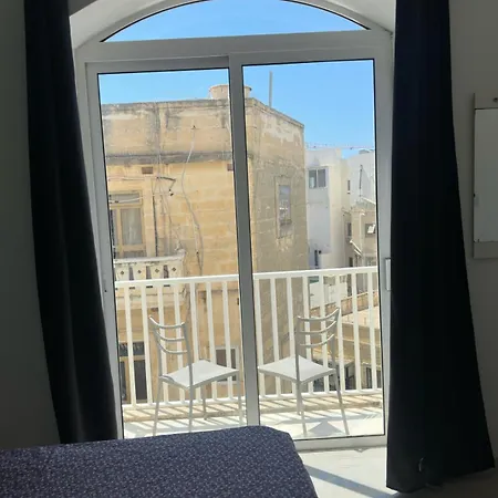 Sliema Spacious With Air-condition Self Check In And Self Check Out Homestay *