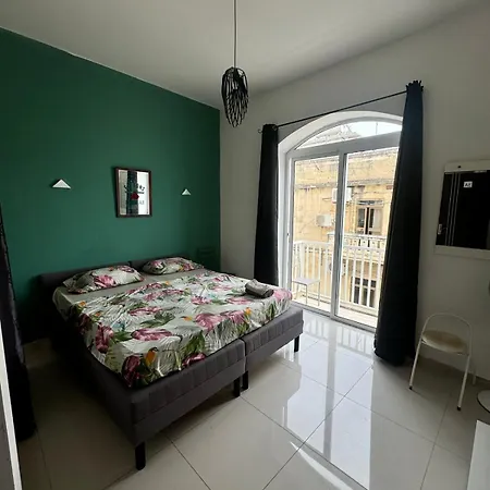 Sliema Spacious With Air-condition Self Check In And Self Check Out * Gzira