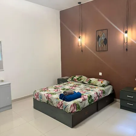 Sliema Spacious With Air-condition Self Check In And Self Check Out